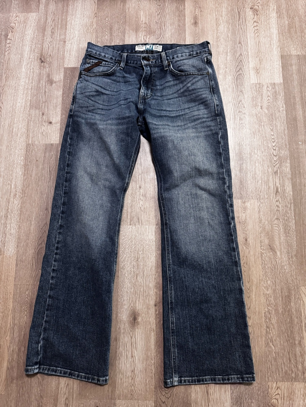Ariat M7 Legacy Slim Fit Bootcut Jeans Men’s 33x32 Dark Wash Denim